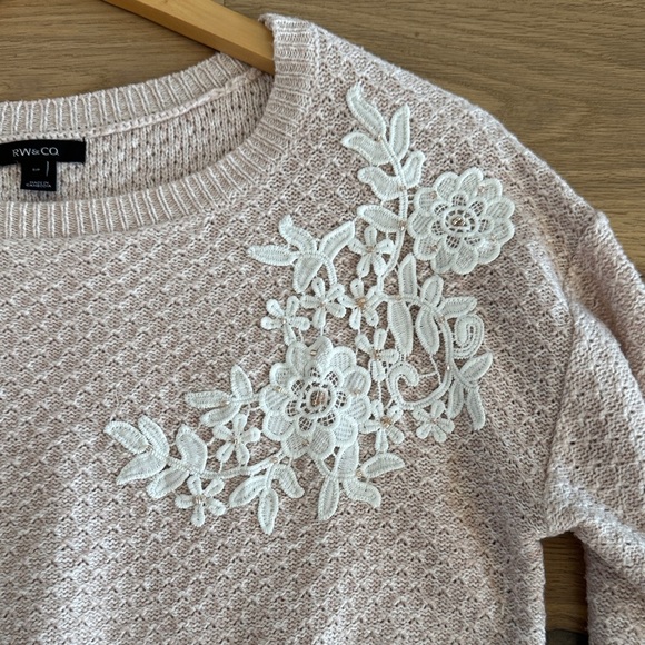 RW&CO. Pink Knit Top with White Lace Detail - Picture 6 of 7